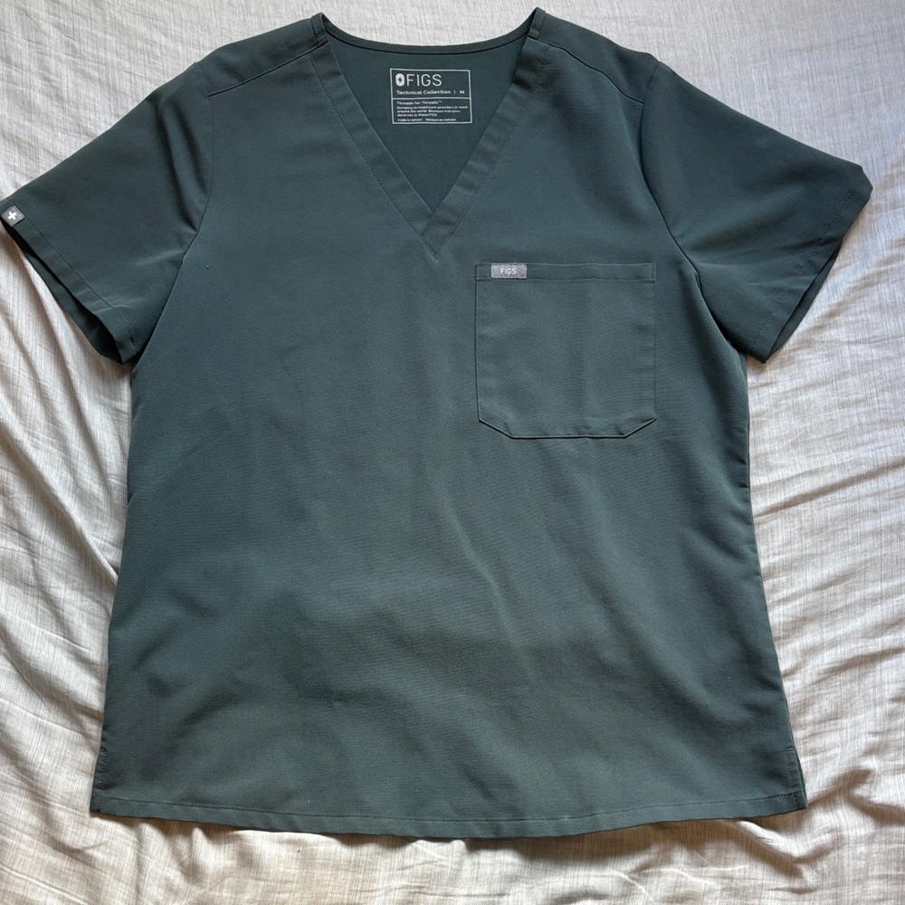 women's Bonsai Catarina - One-Pocket Scrub Top - side Medium / color Bonsai